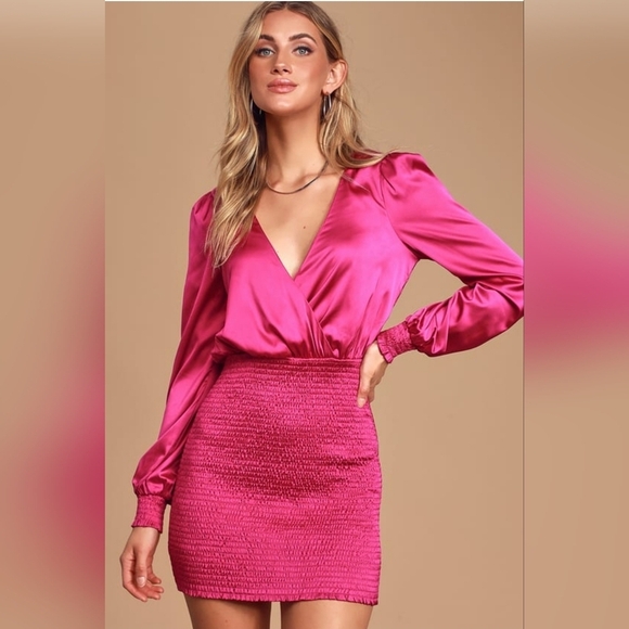 Lulu’s Magenta‎ Satin Smocked Mini Dress Jaw-Dropping Beauty Size M - Picture 2 of 16